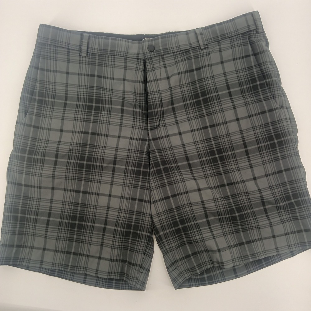 Nike Golf Tour Performance Dri-FIT Plaid Shorts Mens 38 Grey Black Check